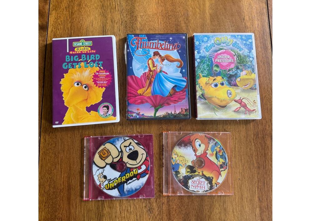 Kids DVD Lot Thumbelina Sesame Street Dive Olly Dive Underdog NIMH